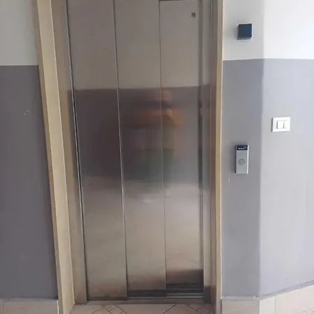 Apartamento Dimora Paola - - Centro Con Parcheggio- Ac Garda (Verona)