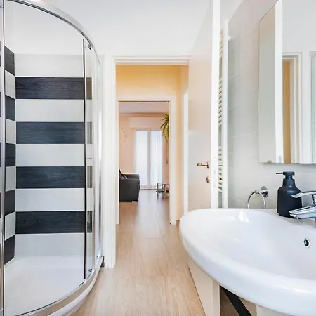 Dimora Paola - - Centro Con Parcheggio- Ac Apartment *