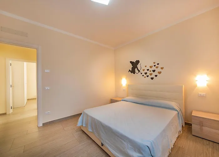 Dimora Paola - - Centro Con Parcheggio- Ac Lejlighed Garda (Verona)